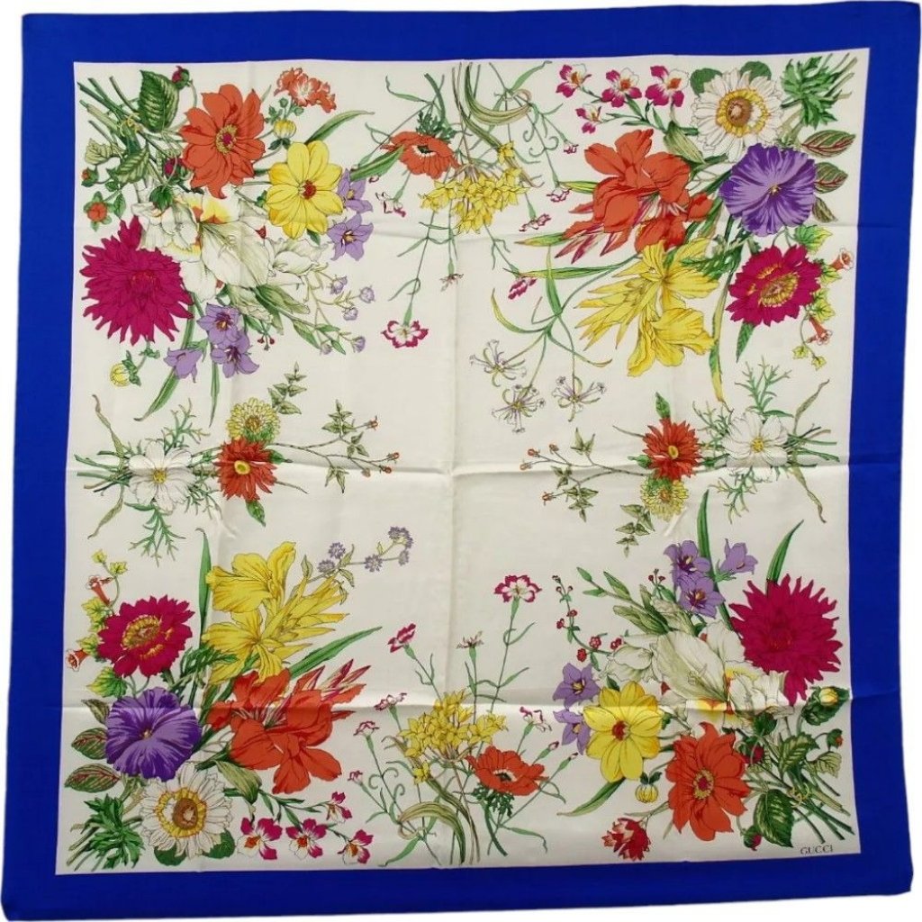 525174av (S3) Gucci Scarf Flora Blue Silk